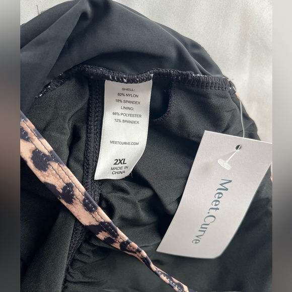 Meet Curve Leopard Print V-Neck Ruched Hem One Piece Swimsuit Plus Size 2X NWT - Picture 5 of 10